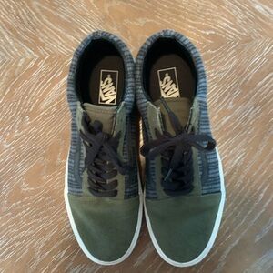 Vans Men's Olive and Black Striped Sneakers